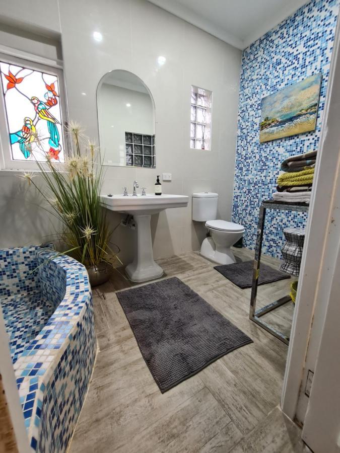 Bamboo House, Close To The City & Airport & Train Station And Brighton Le Sands Beach ซิดนีย์ ภายนอก รูปภาพ
